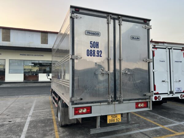 Xe tải Thaco Ollin 700 cũ tải trọng 3.49 tấn cũ