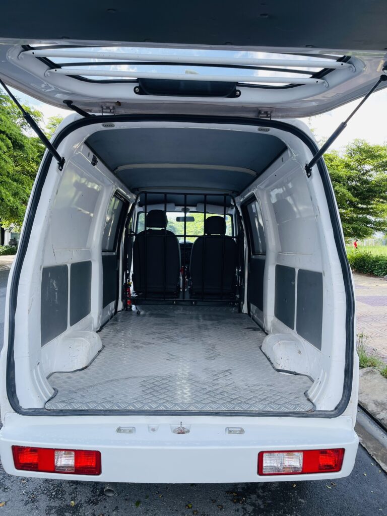 Xe tải cũ Van Thaco 2 chỗ đời 2020